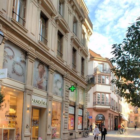 Appartements Le Dome - Quartier Cathedrale Strasbourg Rom bilde
